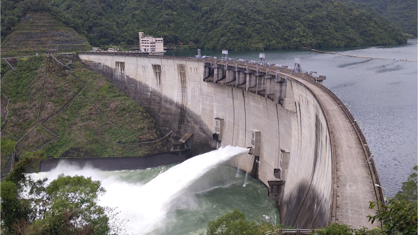 taiwan feitsui dam