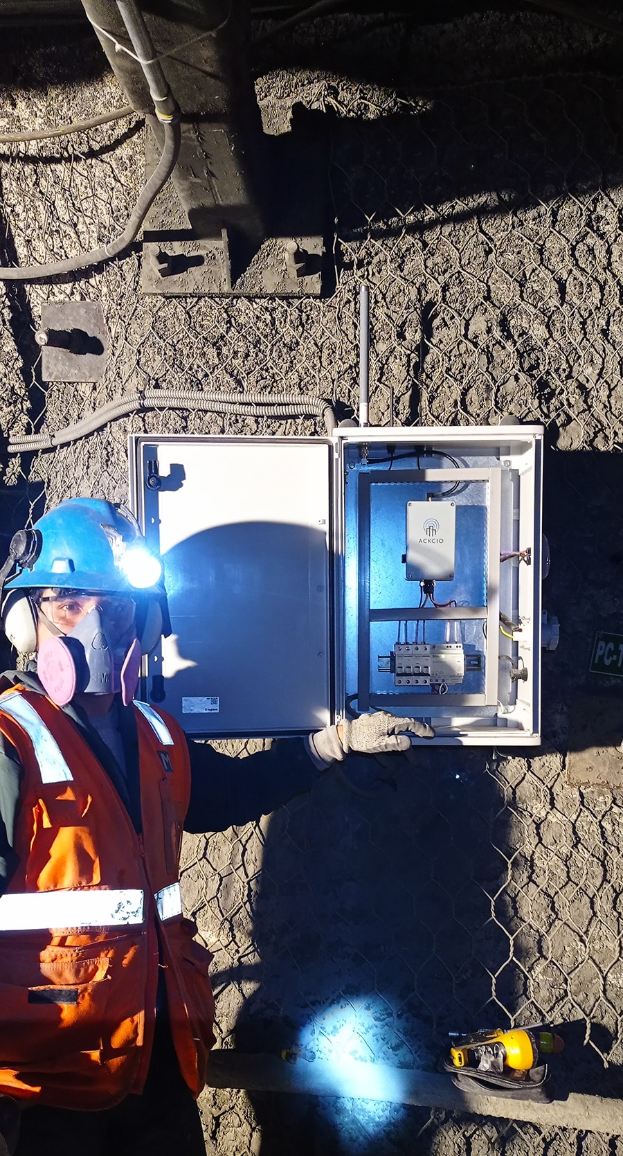 Geoteknik Peru Mine Worker 2 1